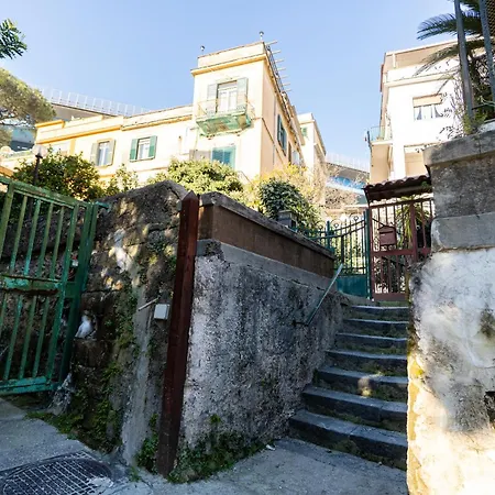 Alessandra- Comfort E Spazio A Hébergement de vacances Naples