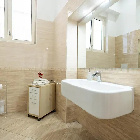 Alessandra- Comfort E Spazio A Holiday home Naples