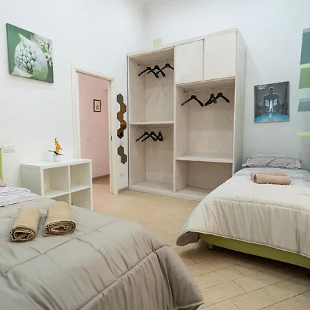 Hébergement de vacances Alessandra- Comfort E Spazio A Naples