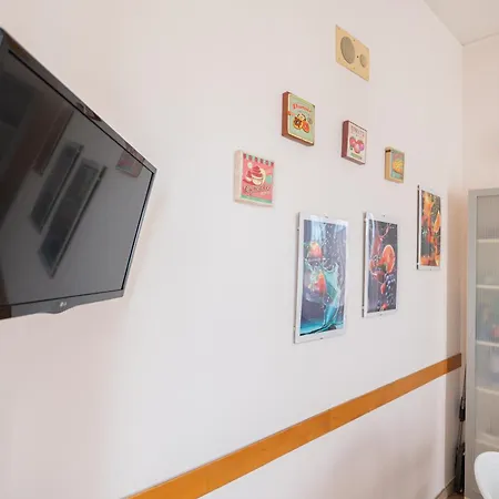 Alessandra- Comfort E Spazio A *