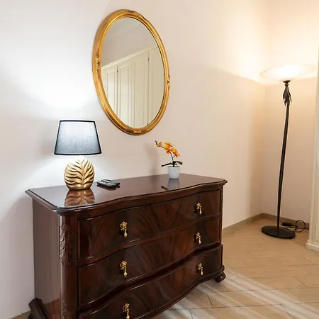 Alessandra- Comfort E Spazio A Hébergement de vacances