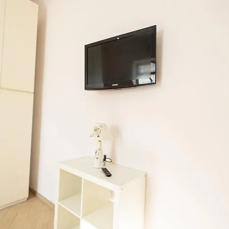 Alessandra- Comfort E Spazio A