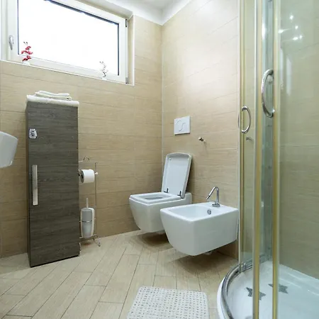 Alessandra- Comfort E Spazio A Hébergement de vacances