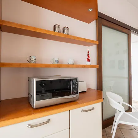 Alessandra- Comfort E Spazio A Hébergement de vacances *