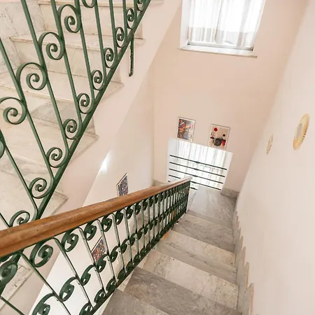 Alessandra- Comfort E Spazio A Hébergement de vacances *