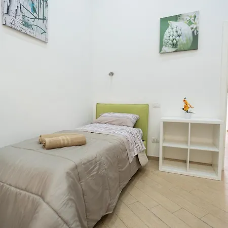 Alessandra- Comfort E Spazio A Hébergement de vacances Naples