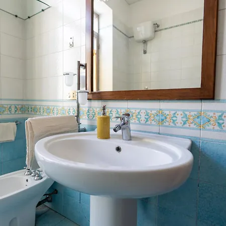 Hébergement de vacances Alessandra- Comfort E Spazio A Naples